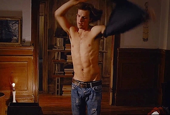 Chad Faust nude in Descent