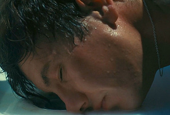 Barry Keoghan nude in Saltburn