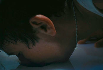 Barry Keoghan nude in Saltburn