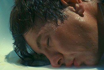 Barry Keoghan cum eating