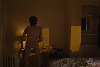Frank Dillane jerk off
