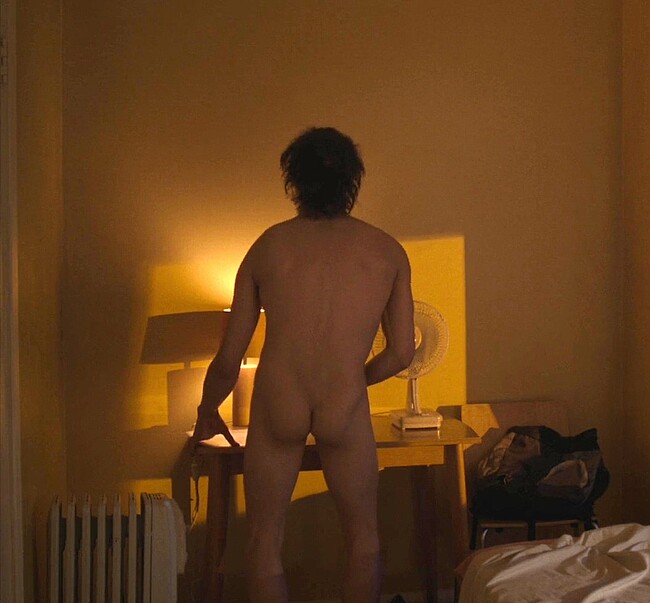 Frank Dillane nude
