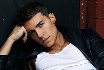 Nolan Gerard Funk nude pics
