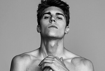 Nolan Gerard Funk nude pics