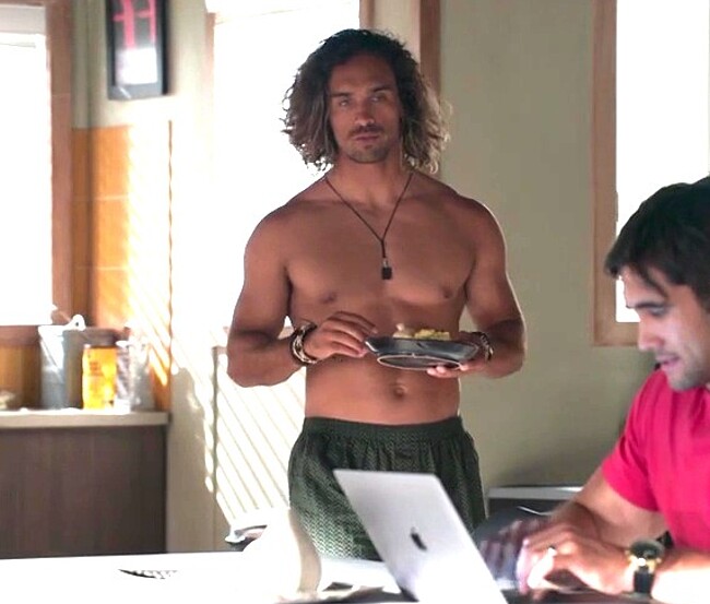Jordi Webber shirtless