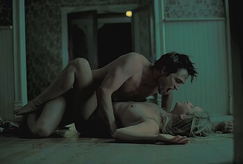 Robert Pattinson nude in Die My Love