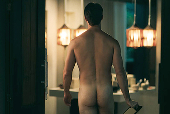 Patrick Schwarzenegger nude in The White Lotus