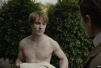Louis Hofmann naked in Lilies Not for Me