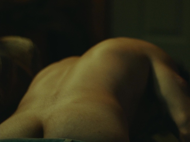 Christopher Abbott nude butt