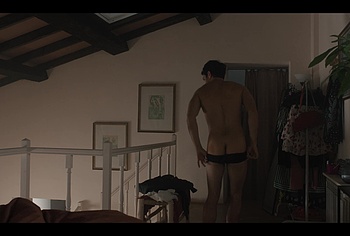 Eugenio Franceschini nude in Emily in Paris