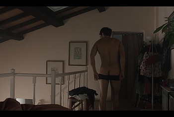 Eugenio Franceschini nude in Emily in Paris