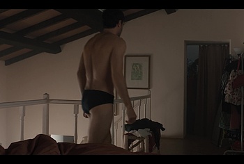 Eugenio Franceschini nude in Emily in Paris