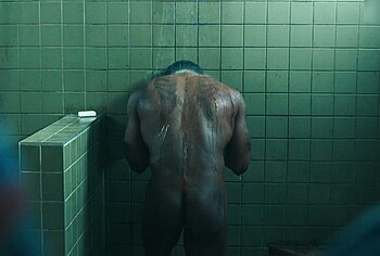 Pharez Lass nude in Mayor of Kingstown