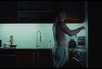 Dylan O'Brien - Best Nude Gay Scenes in Twinless