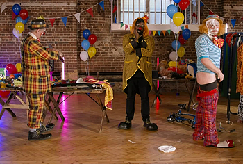 Rob Beckett and Romesh Ranganathan nude in Rob vs Romesh