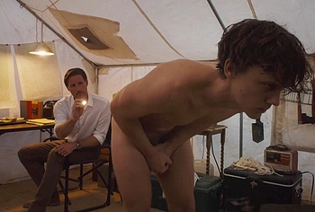 Hunter Doohan frontal nude