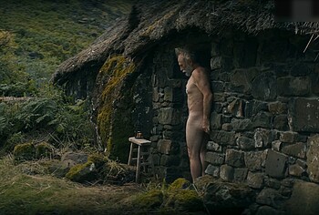 Danny Webb nude in A Knight Of The Seven Kingdoms