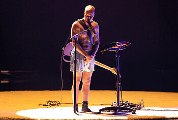 Justin Bieber Shirtless And Boxers During Grammy