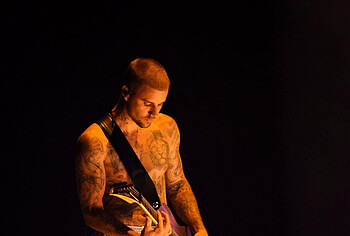 Justin Bieber Shirtless And Boxers During Grammy