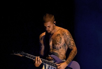 Justin Bieber Shirtless And Boxers During Grammy