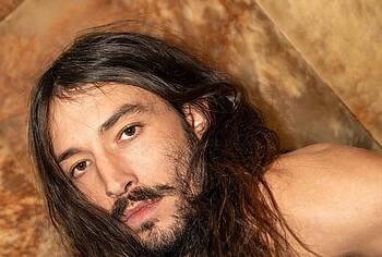 Ezra Miller Cock Bulge And Lacy Lingerie Pics