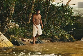 David Junior cock bulge