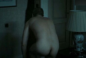 Ken Leung Desnudo y Escenas Eróticas en la Industria