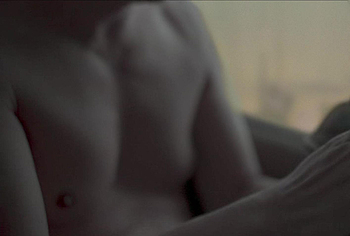 Ken Leung Desnudo y Escenas Eróticas en la Industria