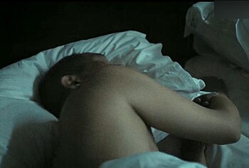 Ken Leung Desnudo y Escenas Eróticas en la Industria