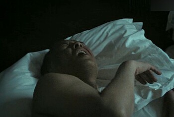 Ken Leung Desnudo y Escenas Eróticas en la Industria