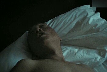 Ken Leung Desnudo y Escenas Eróticas en la Industria