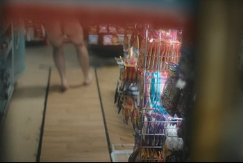 Corey Mylechreest desnudo en Long Story Short