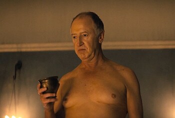 Escenas de Desnudo de Adam Gardiner en Spartacus House Of Ashur