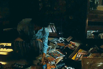 Escenas de Louis Garrel masturbándose y orinando sin censura en Ma Mère