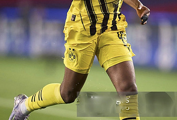 Jamie Gittens Huge Cock Bulge And Shirtless Pics