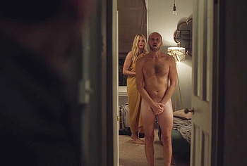 Ben Lambert Escenas de Desnudo y Pene Sin Censura en Betrayal