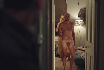 Ben Lambert desnudo frontal