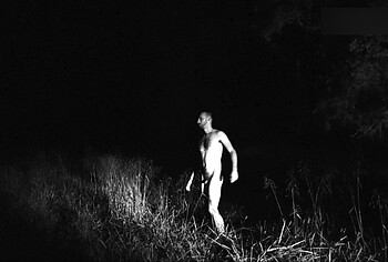 celebridad masculina desnuda