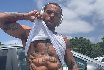 Fotos de Vic Mensa desnudo y en ropa interior