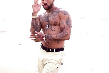 Vic Mensa nude and underwear pics