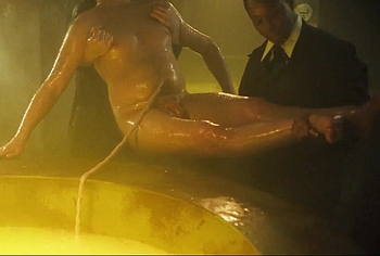 Jesse LaVercombe Desnudo Frontal en Honey Bunch