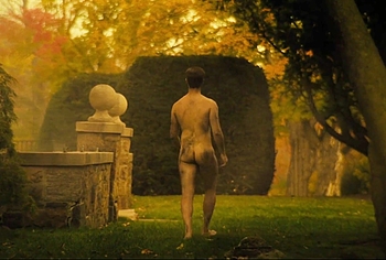 celebridad masculina desnuda