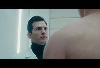 Anthony Ramos trasero desnudo en The Beauty