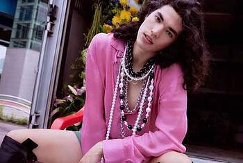 Conan Gray shirtless and sexy pics