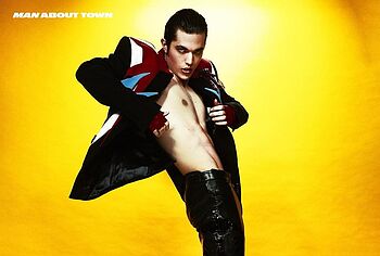 Conan Gray shirtless and sexy pics