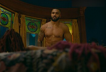 Tyler Lepley Desnudo Escenas de Sexo en Harlem