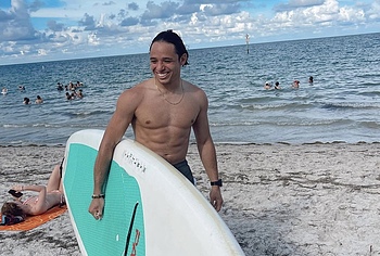 Anthony Ramos naked and bulge photos