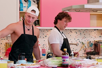 Bauer Swystun nude in Canada Shore