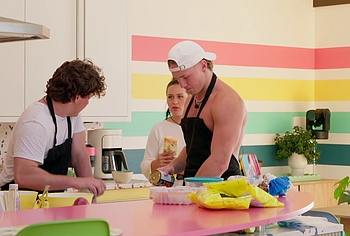 Bauer Swystun nude in Canada Shore