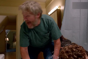 Scott Grimes Desnudo Trasero Y Escenas Sexys y Divertidas en Ted